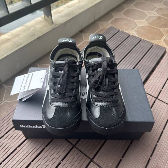 Unisex Onitsuka//Tiger MEXICO 66 Black and White - Picture 2 of 7